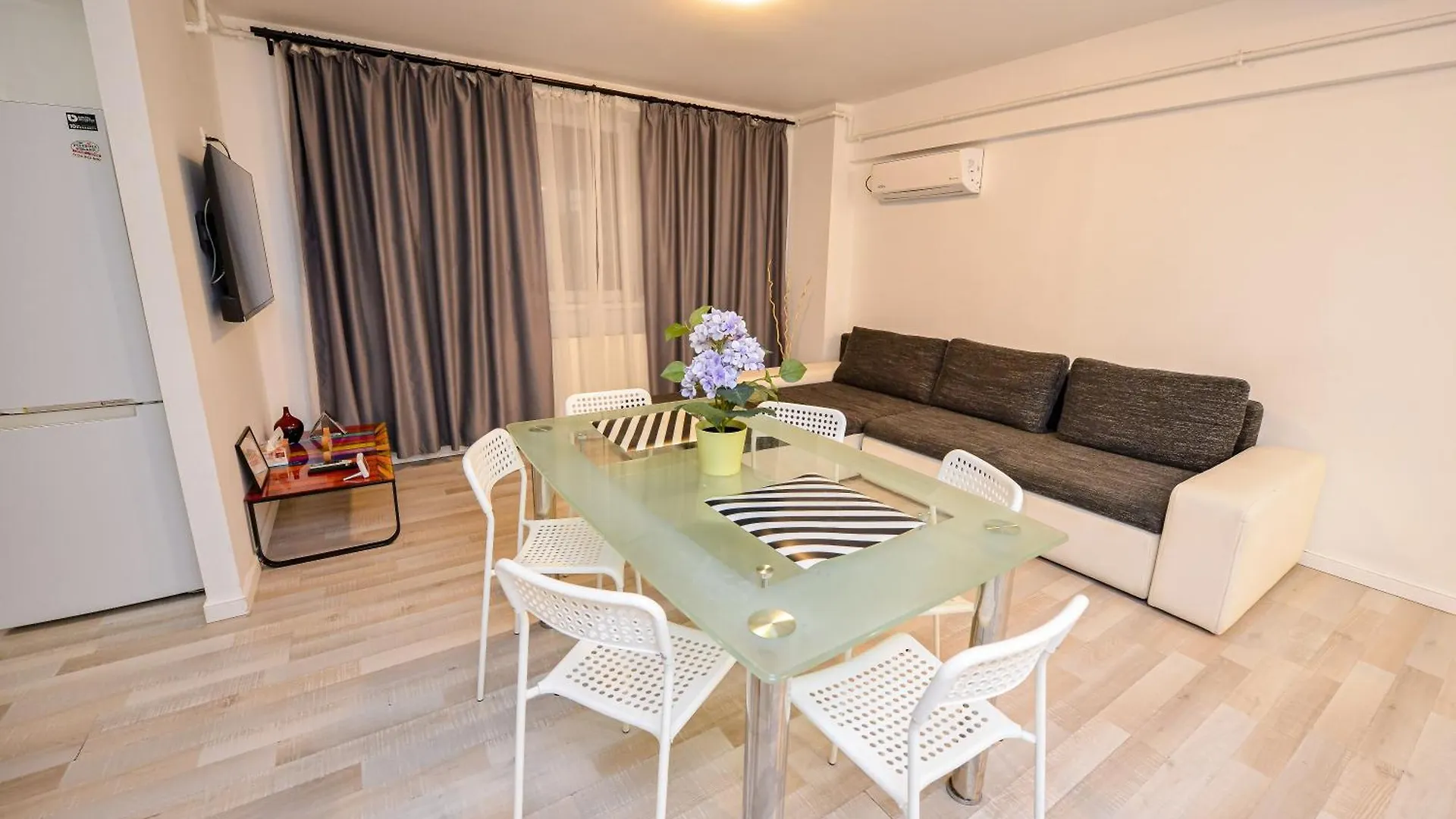 Bucharest City Center Apartment