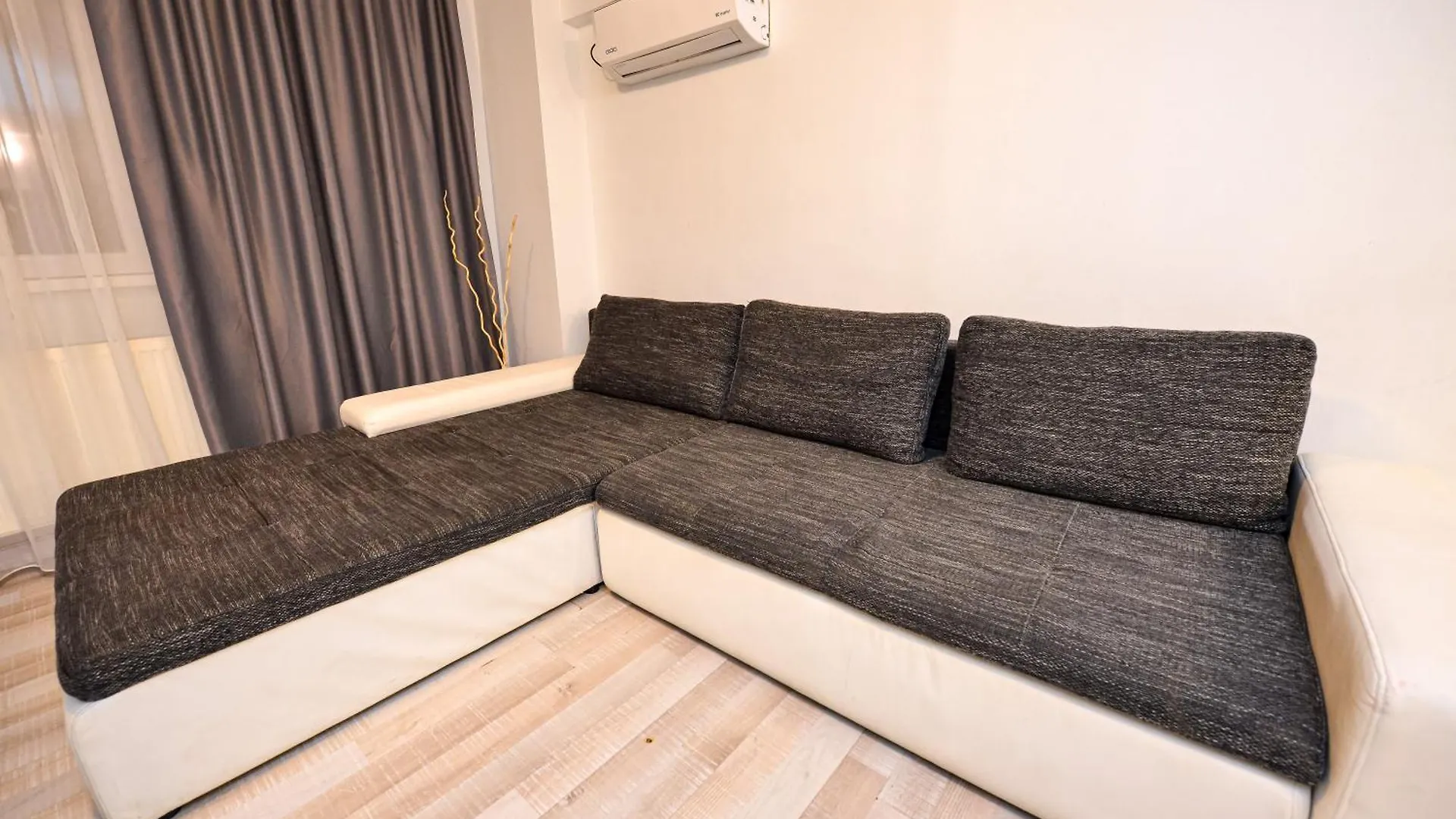 Bucharest City Center Apartment