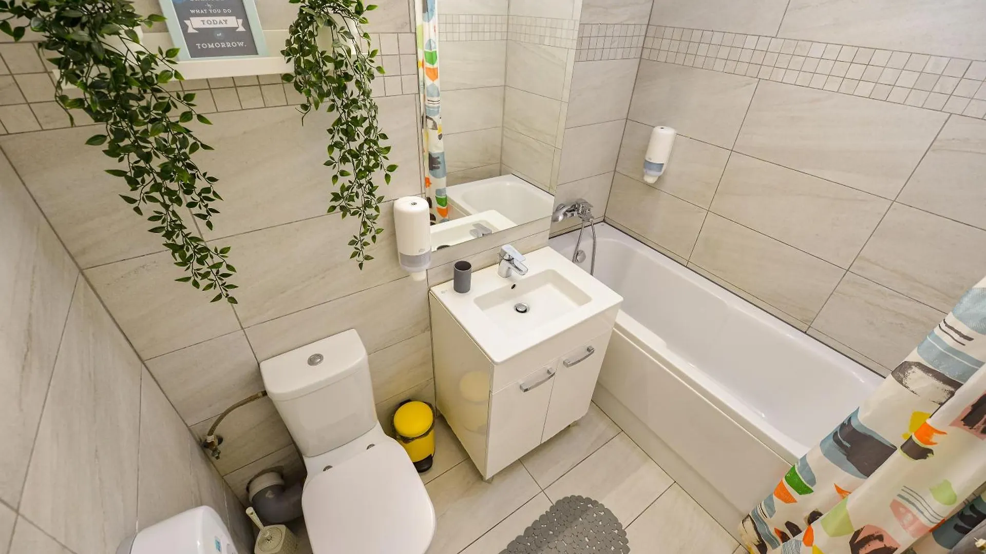 Bucharest City Center Apartment 0*,