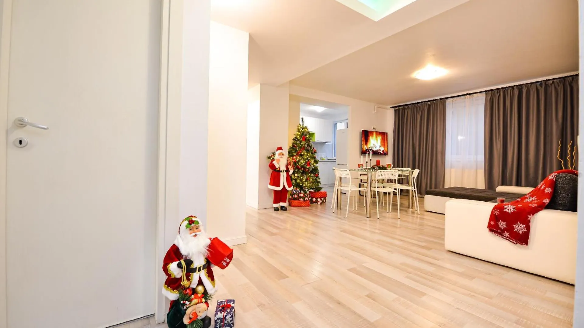 Bucharest City Center Apartment 0*,